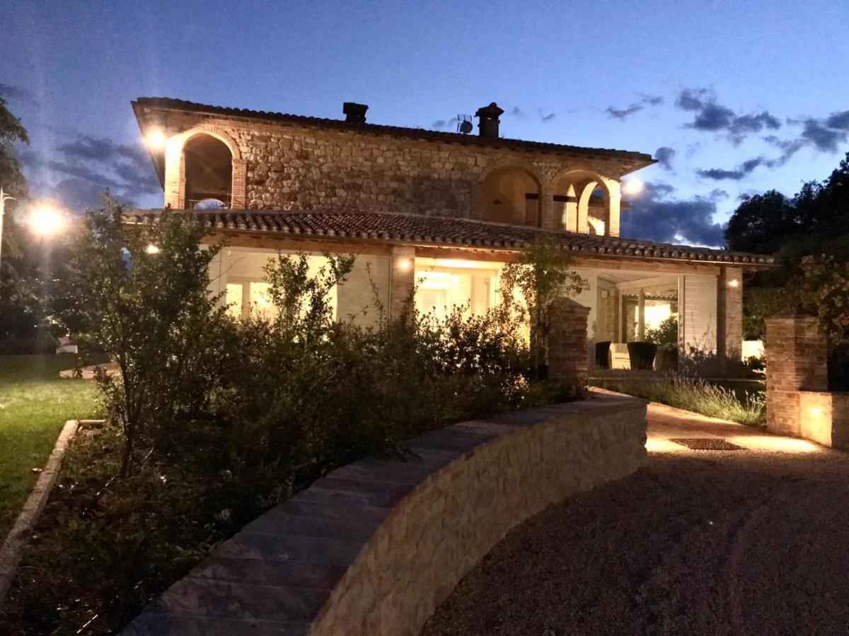 Agriturismo Fattoria Di Monticello San Venanzo Экстерьер фото